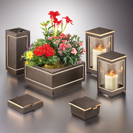 Stein Schneider Grabschmuck und Zubehör