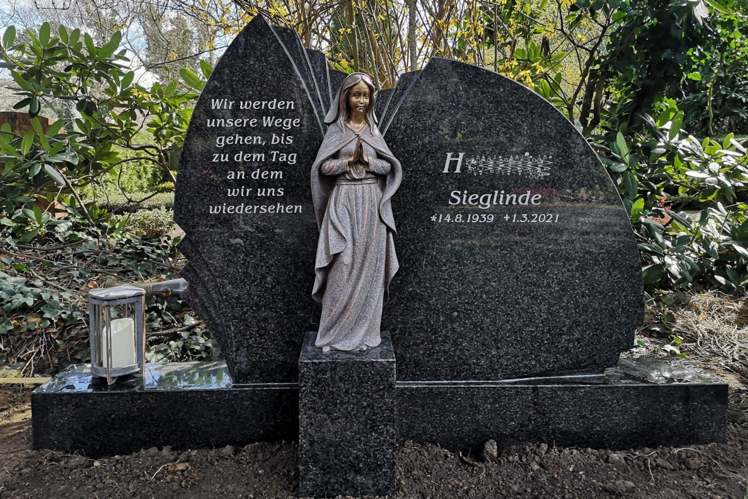 Stein Schneider Grabsteine